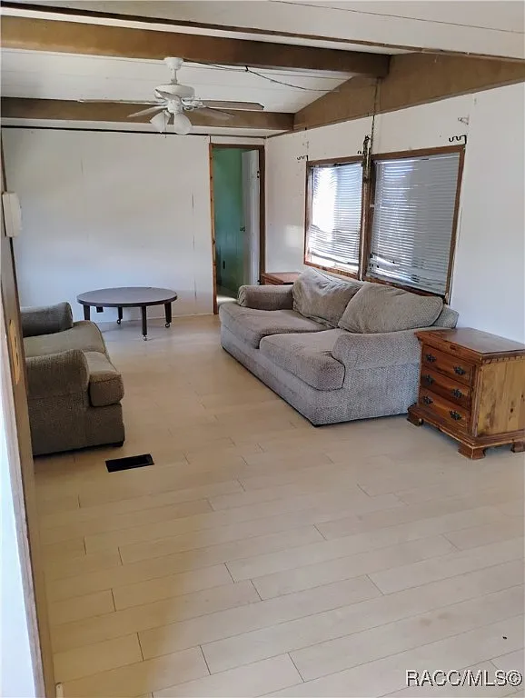 547976a62d5c75565d031b18d7c9a731-uncropped_scaled_within_1536_1152